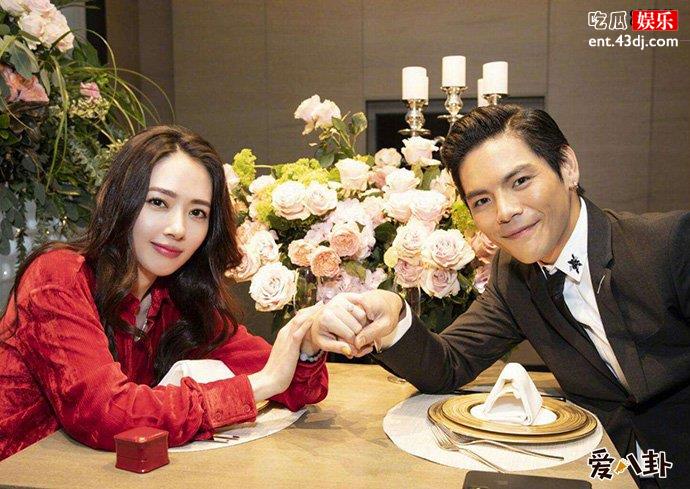 向佐和郭碧婷为什么会在一起