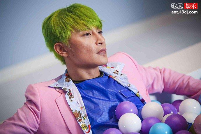 称小虎队私下不联系
