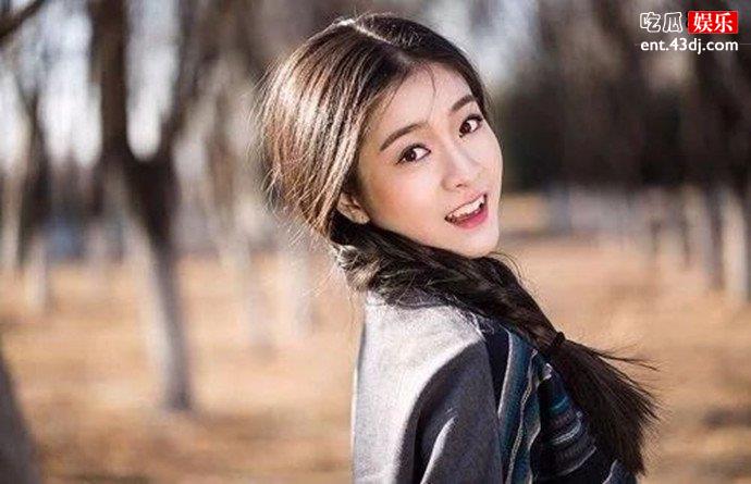 张雪迎照片