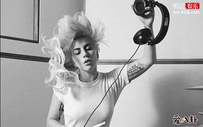 lady gaga曝新恋情