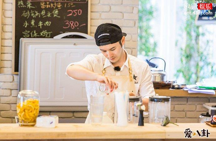 黄晓明真如网友所说的那么不堪吗