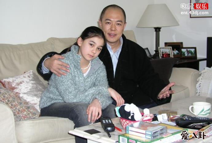 张铁林和女儿张月亮