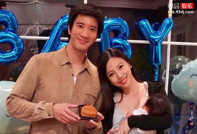 王力宏和妻子李靓蕾