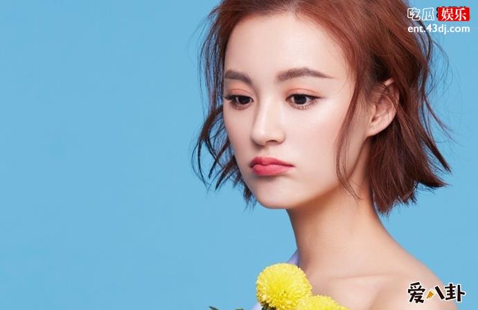 毛林林