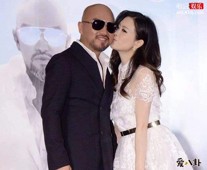 辛龙痛吻刘真