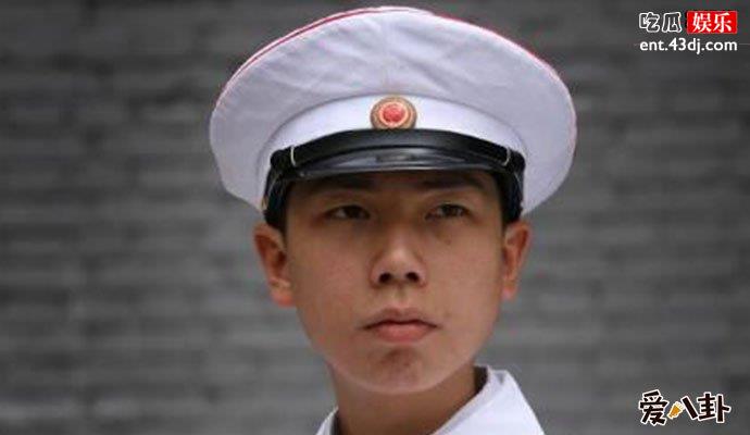 佟磊剧照