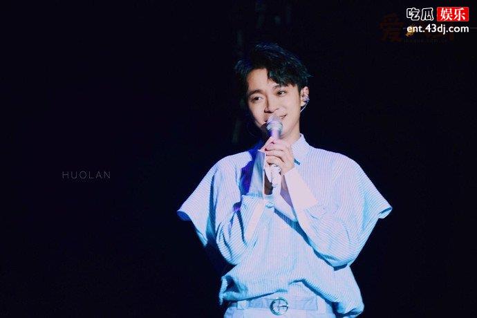 吴青峰澄清性取向
