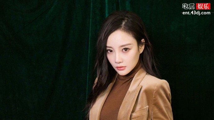 李小璐发母女合照疑似暗示