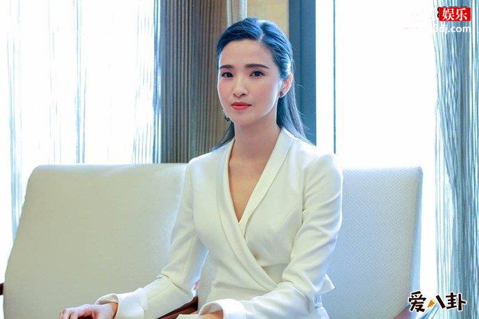 龚蓓苾写真