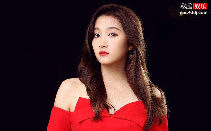关晓彤为什么叫格格