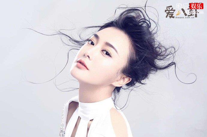 秦岚大谈女性生育观