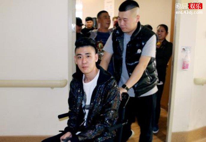 张云雷照片