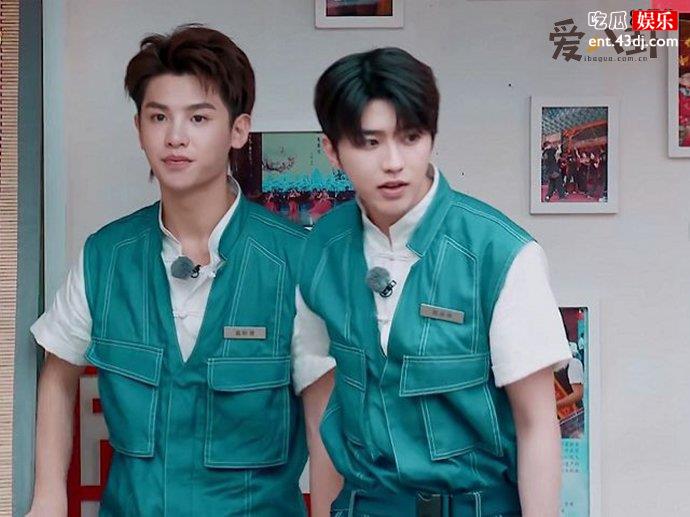小贾黄明昊为什么叫小贾