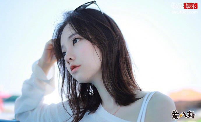 冯提莫宣布暂停直播