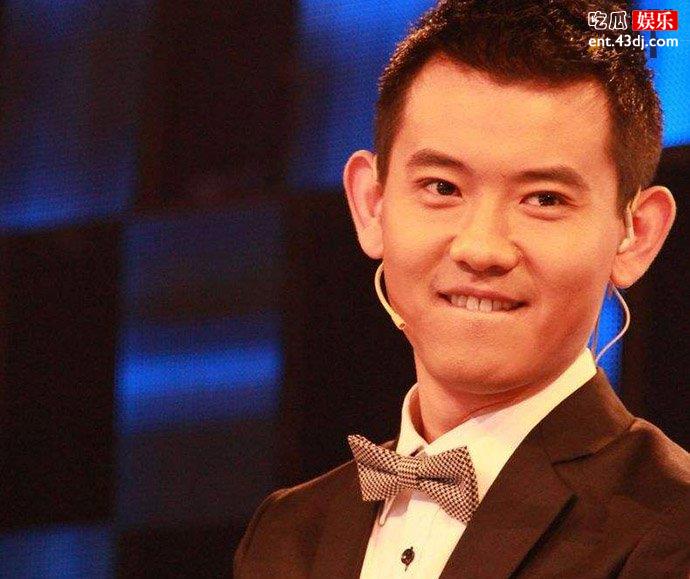 李响工作照片