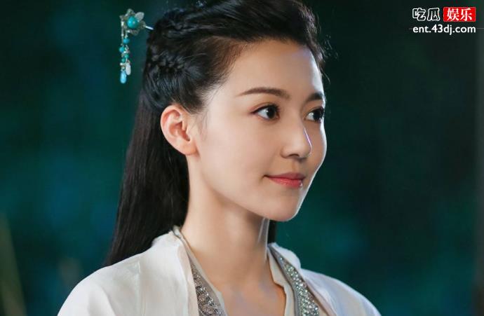 黄梦莹古装照
