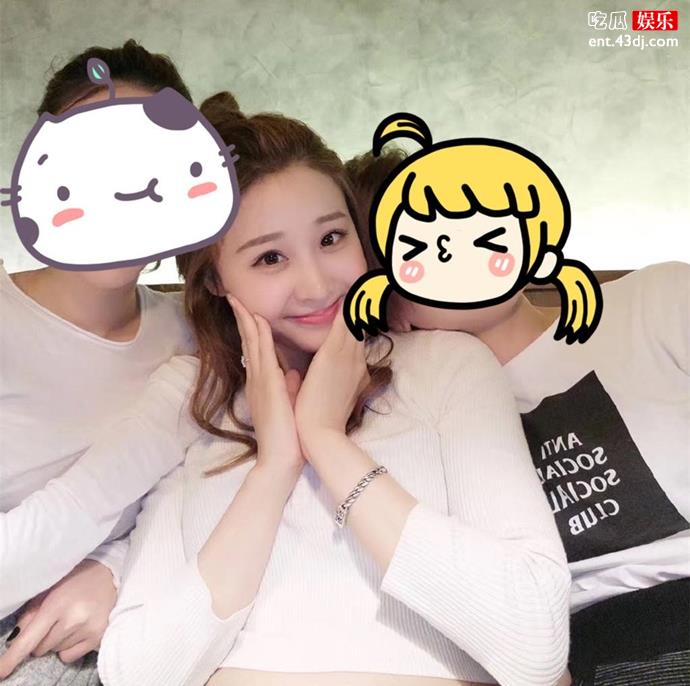魏晨与女友于玮相恋12年