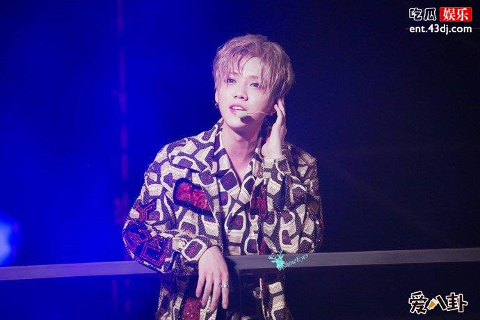 鹿晗演唱会照