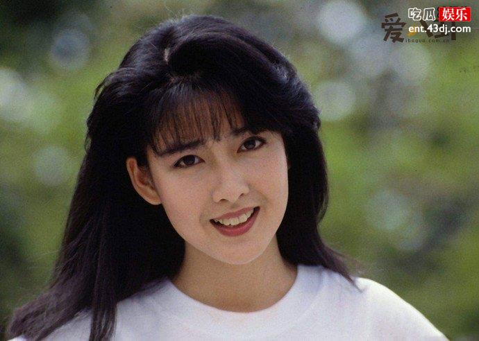 集邮女被曝是周慧敏