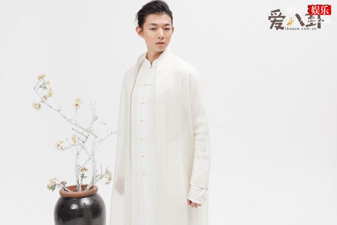 为什么霍尊一直都留长发