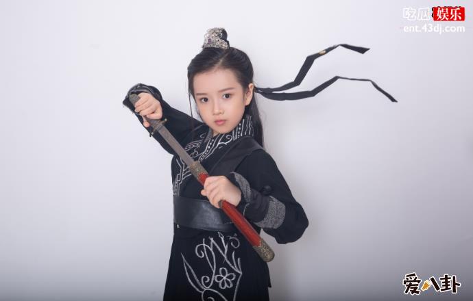 仉上明珠古装剧照