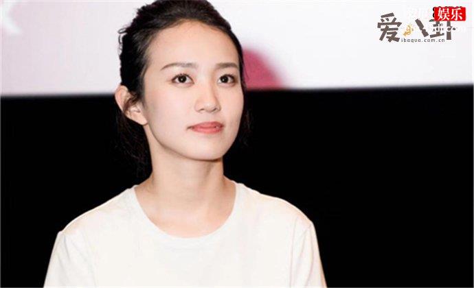 女演员黄尧