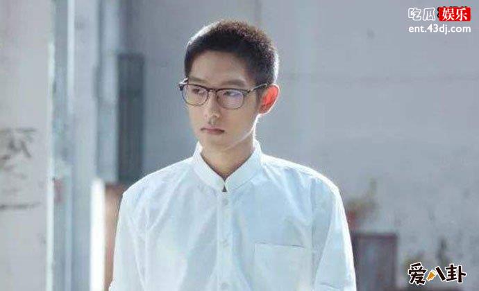 王锵是哪里人