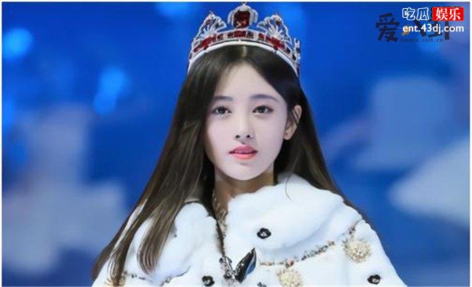 鞠婧祎美照