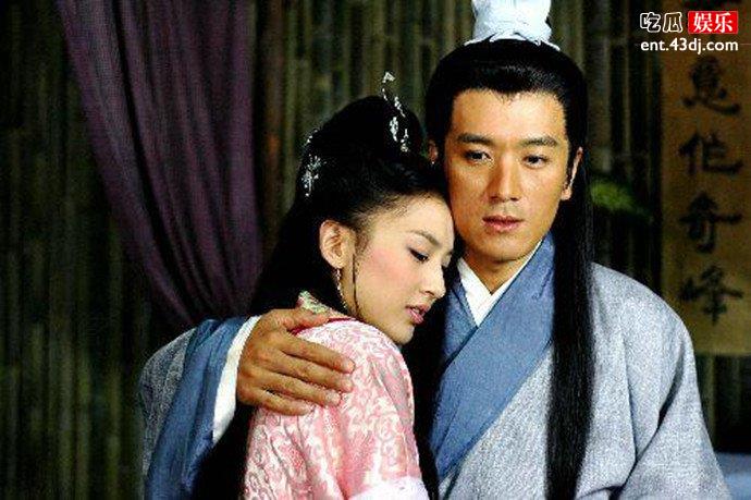 黄圣依拜赵本山为师 