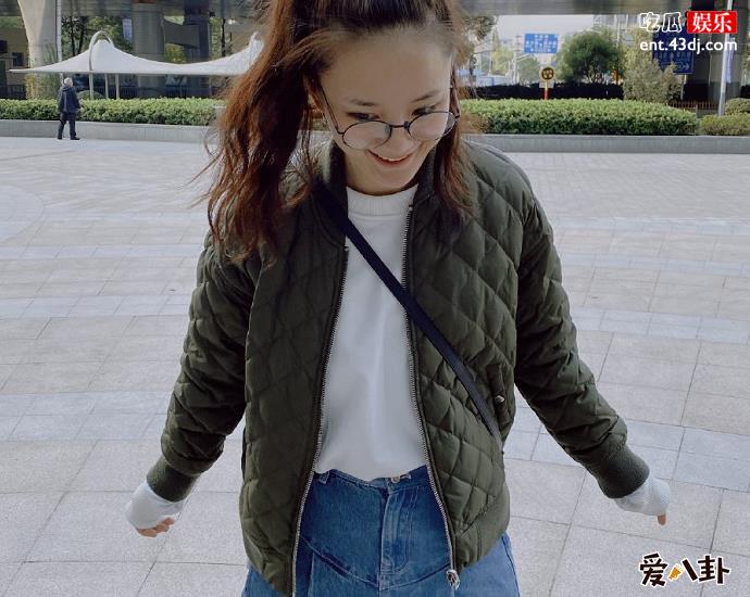 馨子家庭背景