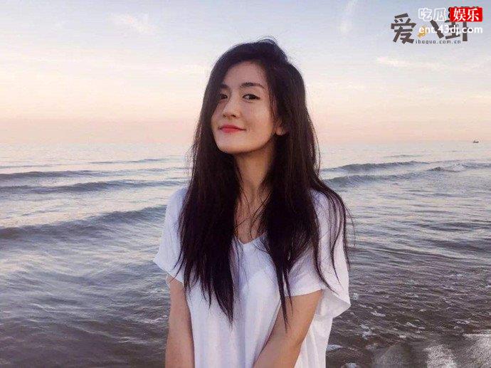 谢娜发和女儿互动视频