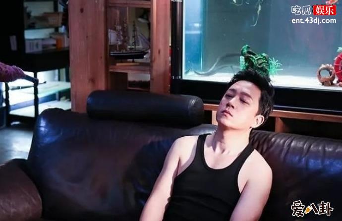 潘粤明为什么离婚