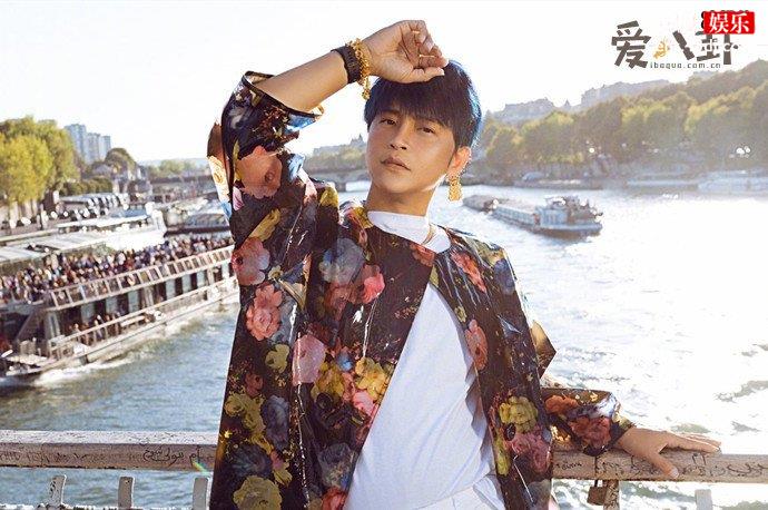 陈志朋的奇装异服非公司安排