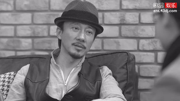 赵立新讲述两任妻子的故事
