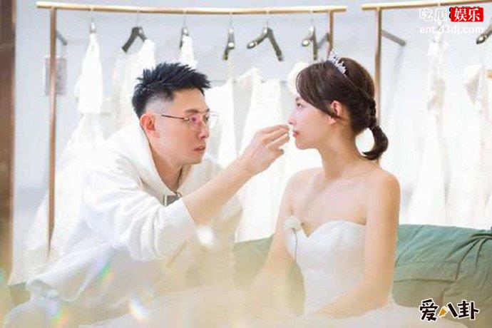 买超张嘉倪亲密写真