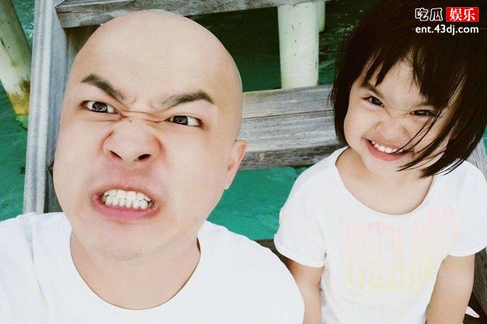 包贝尔和女儿“饺子”