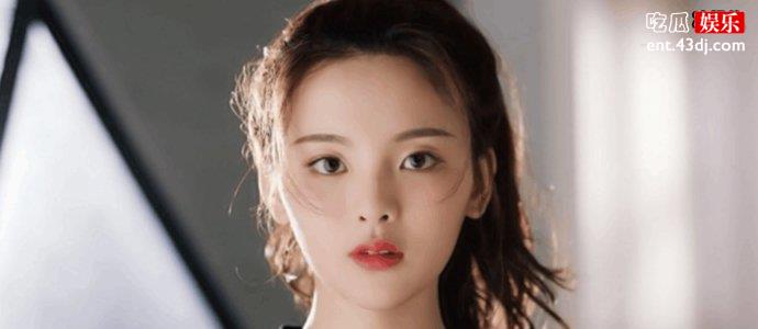 杨超越