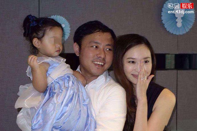 纪晓波为何久久未娶吴佩慈