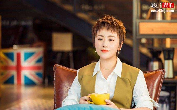 工作人员否认表示新剧角色为孕妇