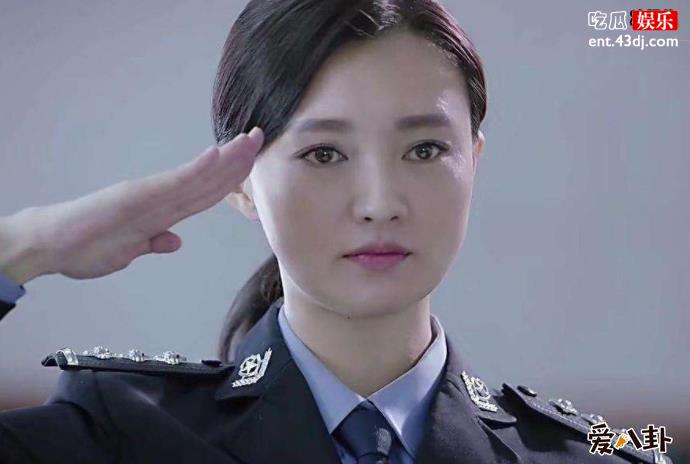 傅晶剧照