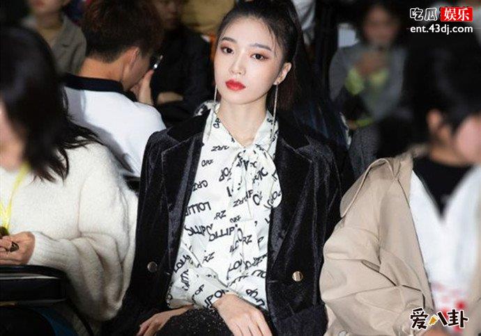 馨哥哥韩国看秀