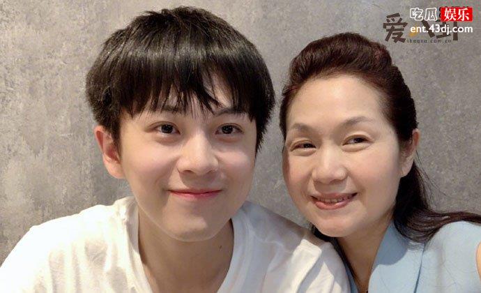 武星哥哥武艺和妈妈杨莎莎