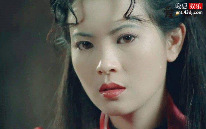 蓝洁瑛变疯的原因