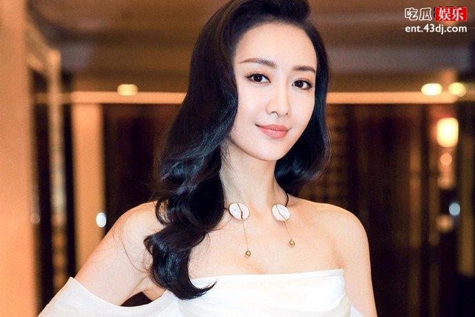 王鸥自爆打瘦脸针