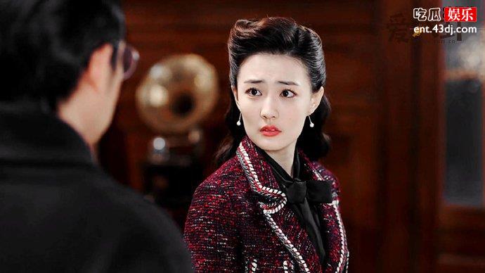 胡冰卿暗中模仿徐璐穿衣风格