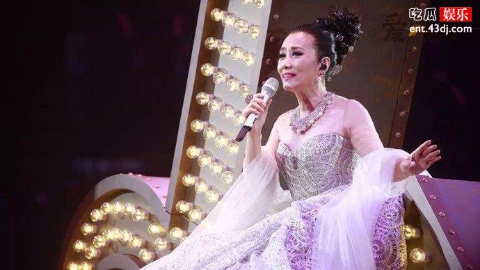 汪明荃何守信恋情经过