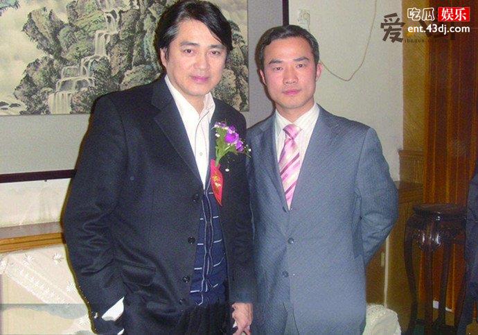 汤镇宗家庭和睦