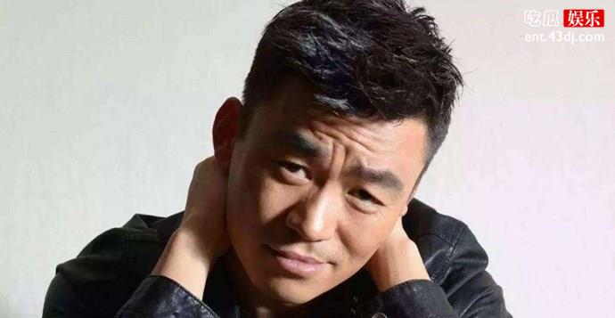冯清和王宝强儿子相处融洽