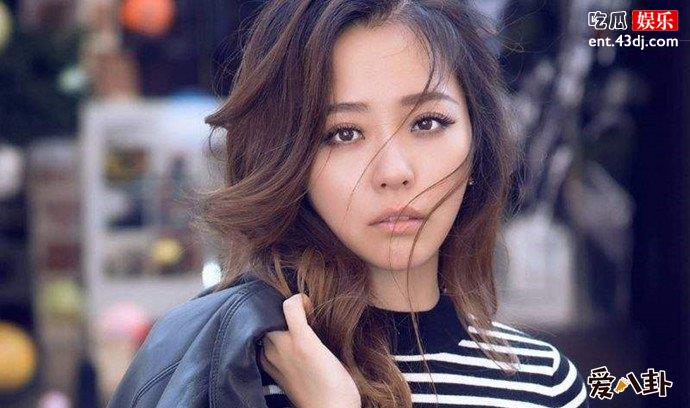 张靓颖写真