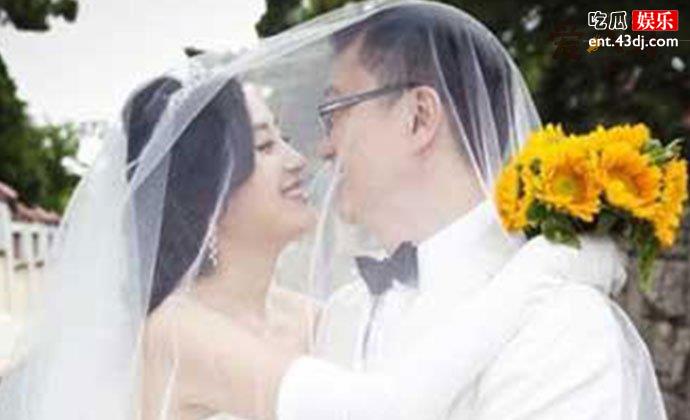 傅淼和老公婚纱照
